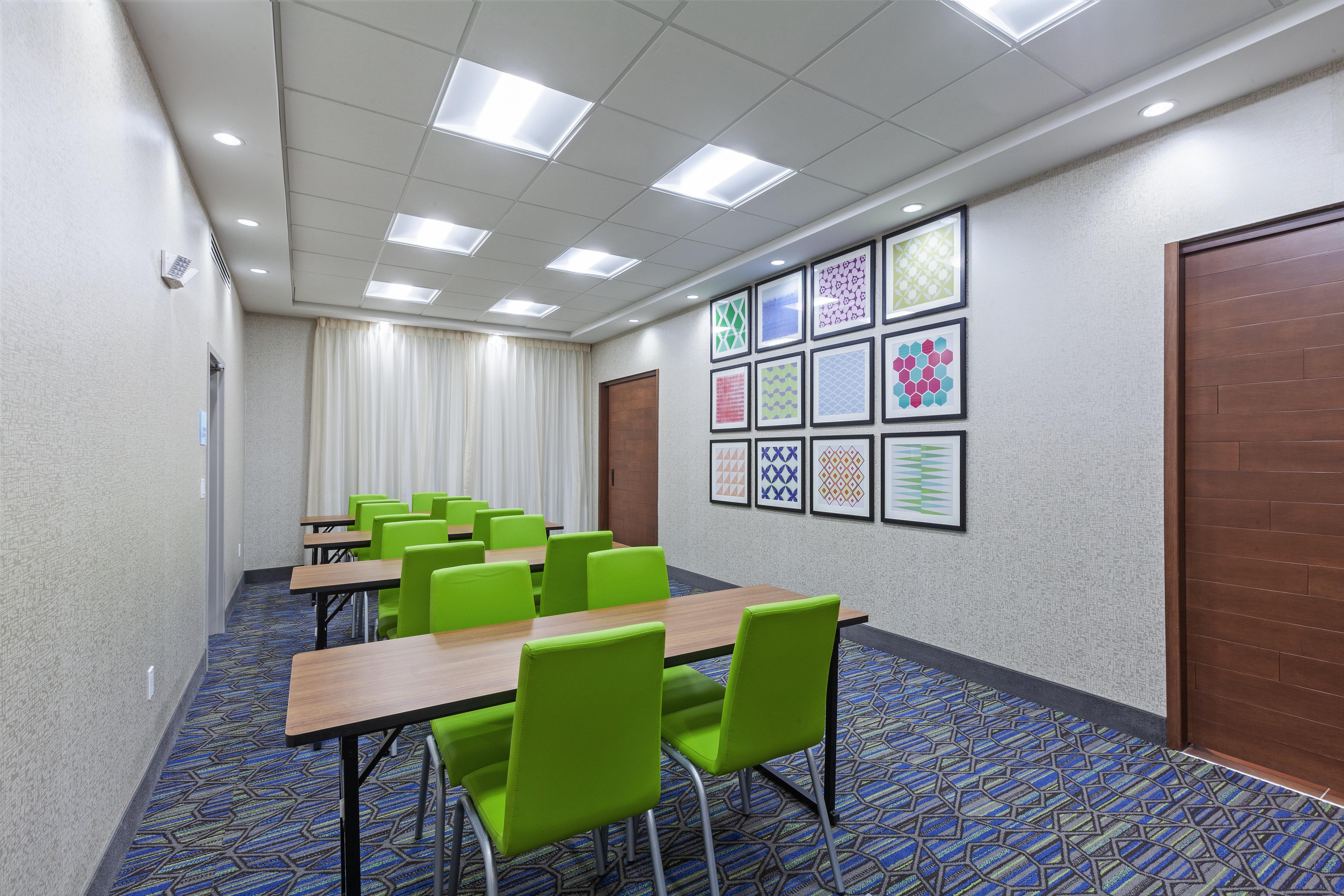 Holiday Inn Express & Suites - Tulsa Northeast - Owasso By Ihg Екстериор снимка