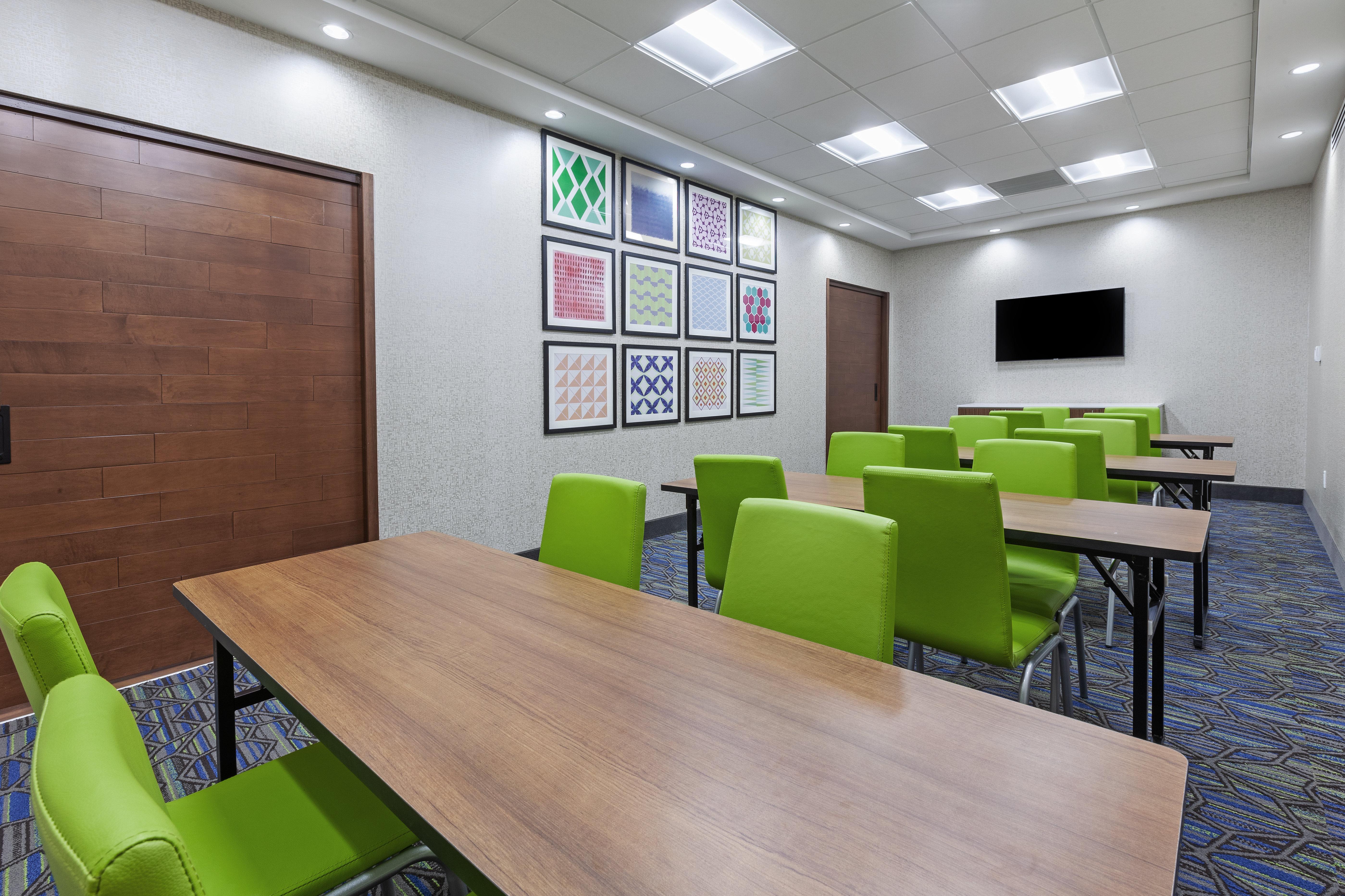 Holiday Inn Express & Suites - Tulsa Northeast - Owasso By Ihg Екстериор снимка